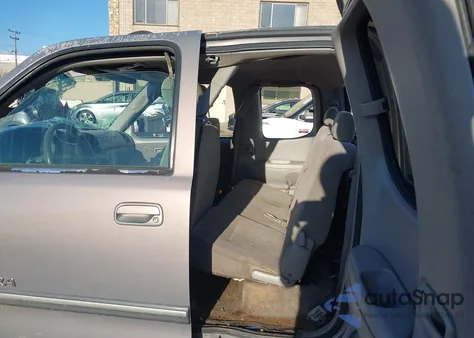 2000 Toyota Tundra Sr5 V8 from USA, damaged, VIN 5TBRT3411YS035165